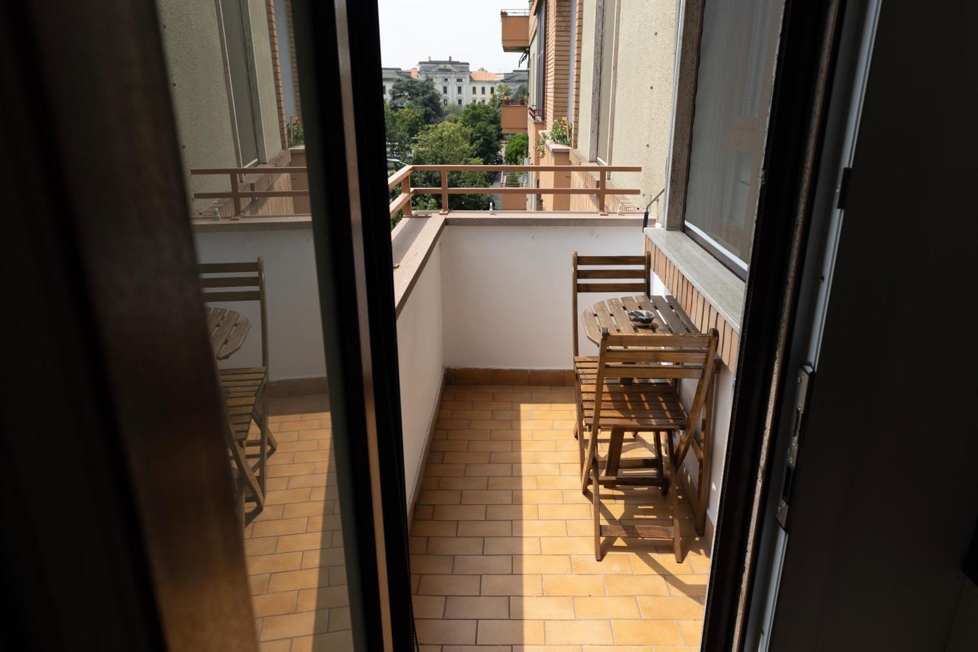 Elegante Bilocale In De Angeli - Piazzale Siena Apartment มิลาน ภายนอก รูปภาพ